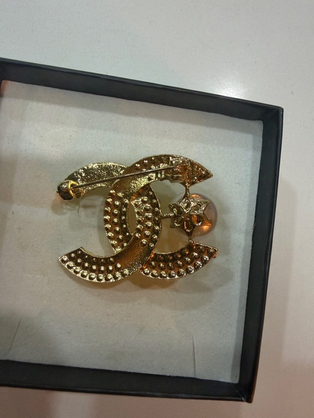 Gold Crystal Brooch with Pearl Accent - Picture 2 of 2